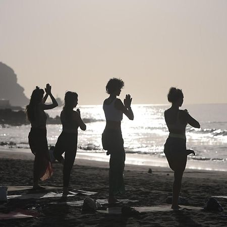 Hostel Los Amigos Yoga & Wellness La Mareta Luaran gambar