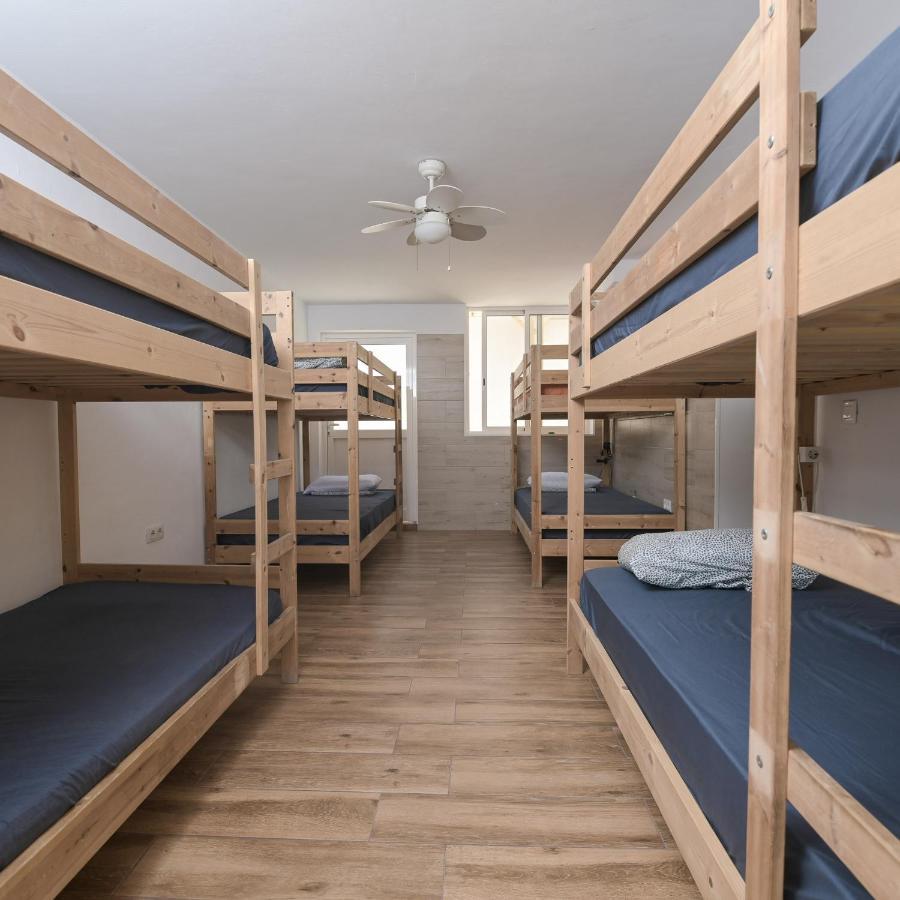 Hostel Los Amigos Yoga & Wellness La Mareta Luaran gambar