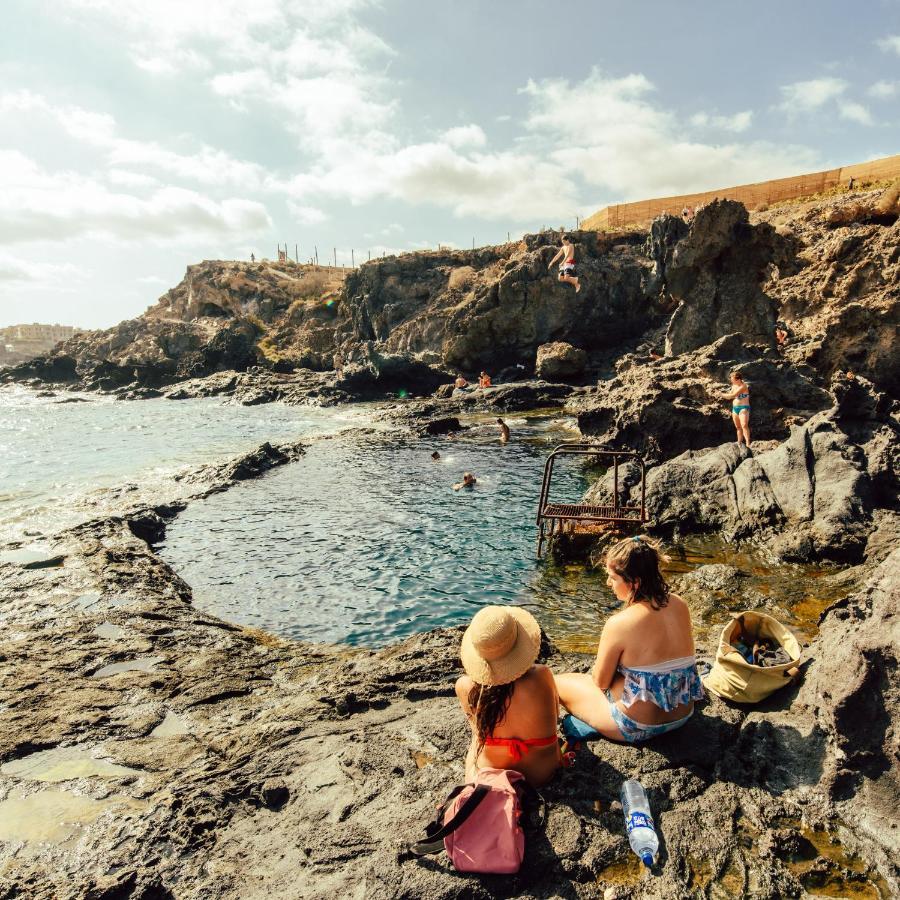 Hostel Los Amigos Yoga & Wellness La Mareta Luaran gambar