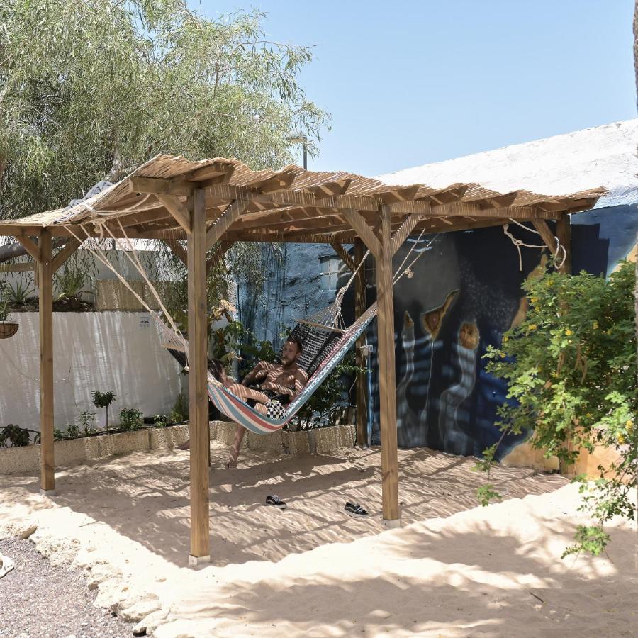 Hostel Los Amigos Yoga & Wellness La Mareta Luaran gambar
