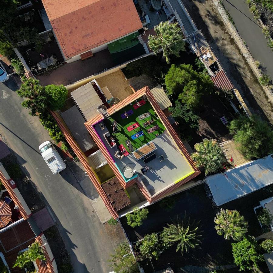 Hostel Los Amigos Yoga & Wellness La Mareta Luaran gambar