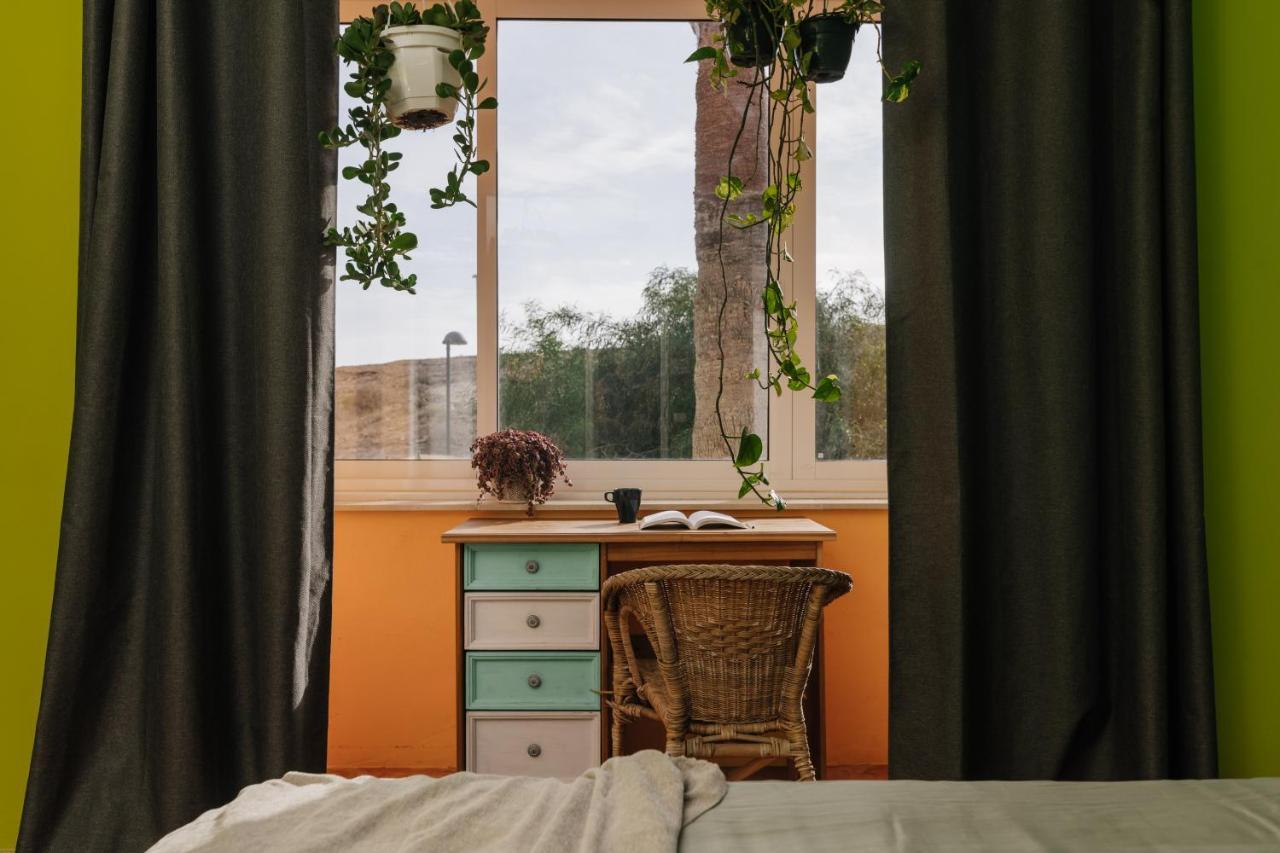 Hostel Los Amigos Yoga & Wellness La Mareta Luaran gambar